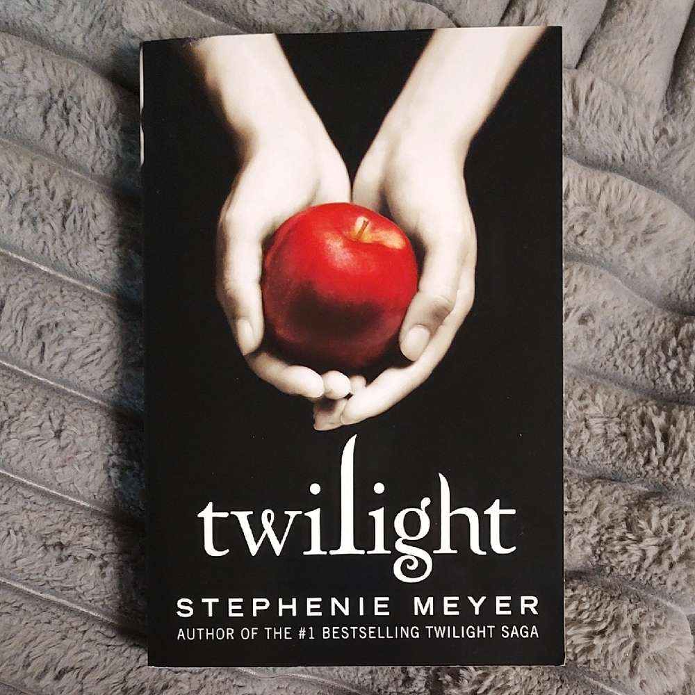 Twilight Book by Stephenie Meyer